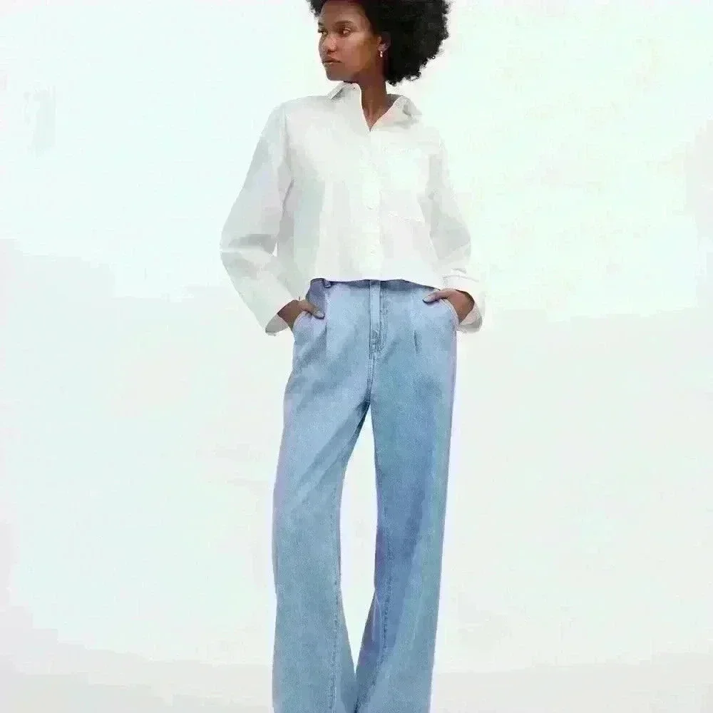 Madewell Straight Hem Women’s White Button-Up Cropped Shirt - Picture 3 of 9